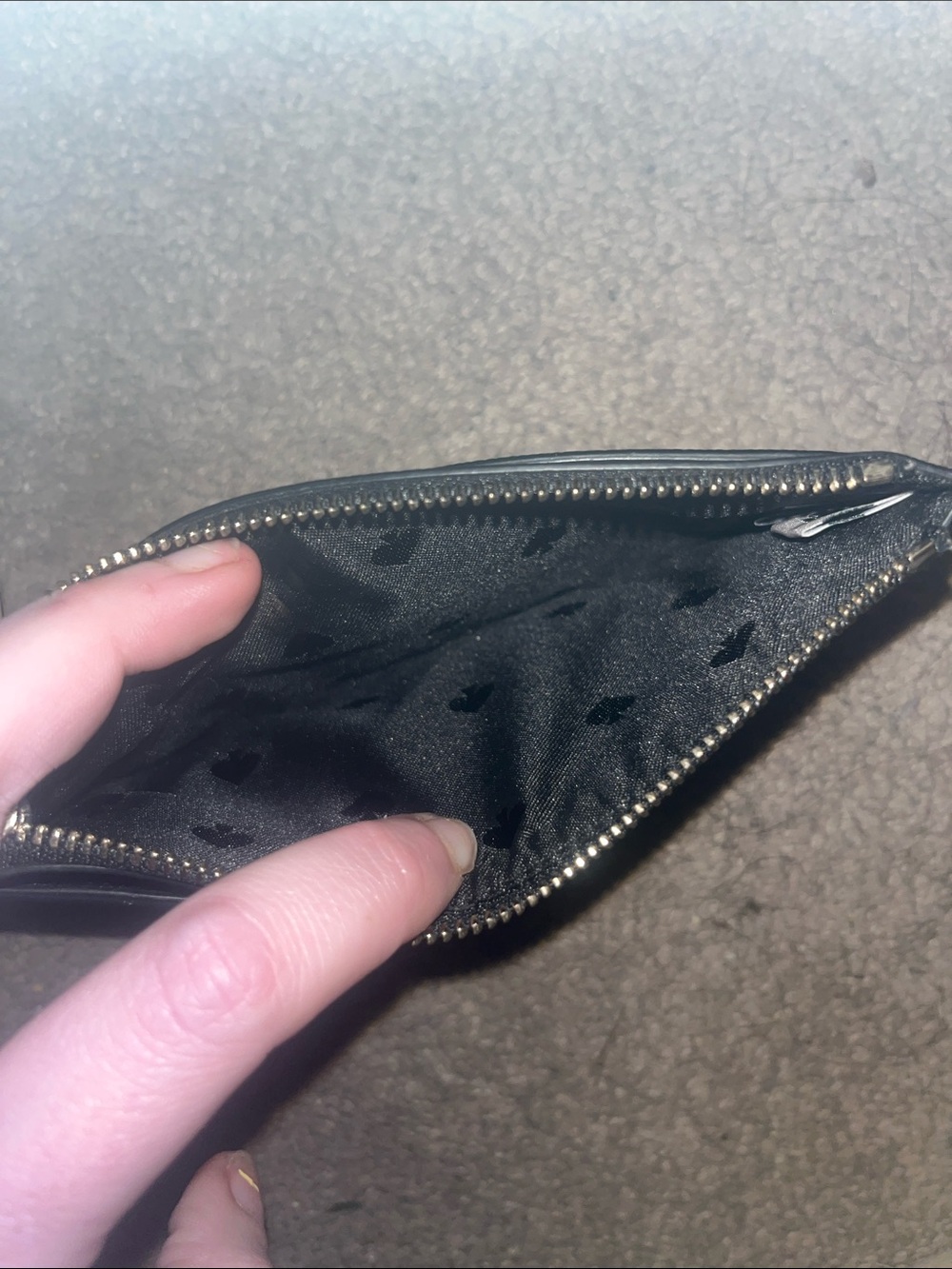 LIKE NEW Kate Spade Black and Gold Zip Card Wallet - Picture 5 of 6